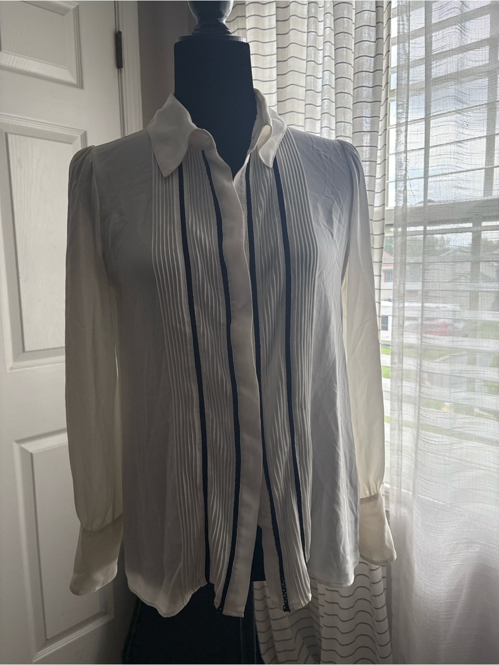 White House Black Market White Blouse with Black Trim Pintuck Front